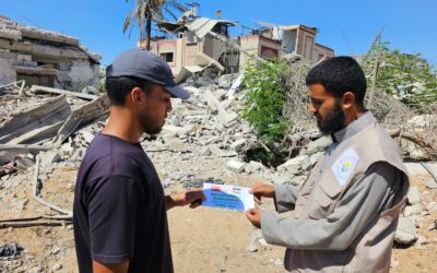 Emergency cash aid distribution to those affected by the war in Gaza
